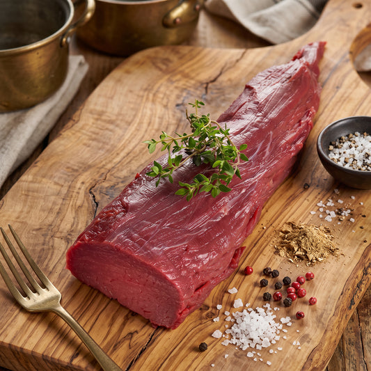 Frisches Rindsfilet / Lungenbraten im Ganzen (1,8kg - 2,5kg)